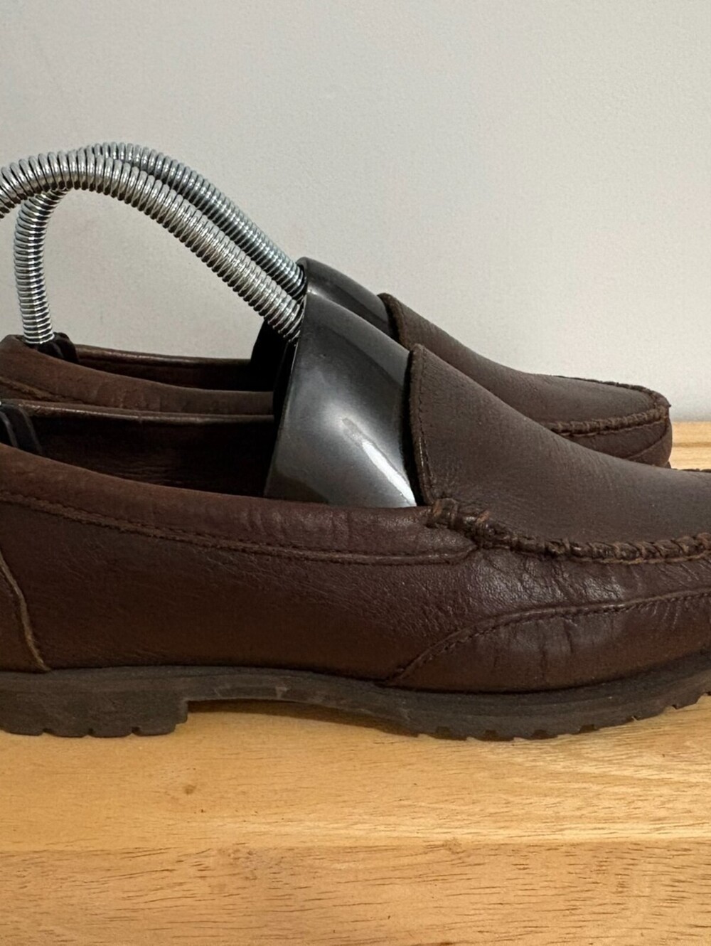 Eddie Bauer Womens Brown Leather Moc Toe Lug Sole Driving Loafers Size 6.5M